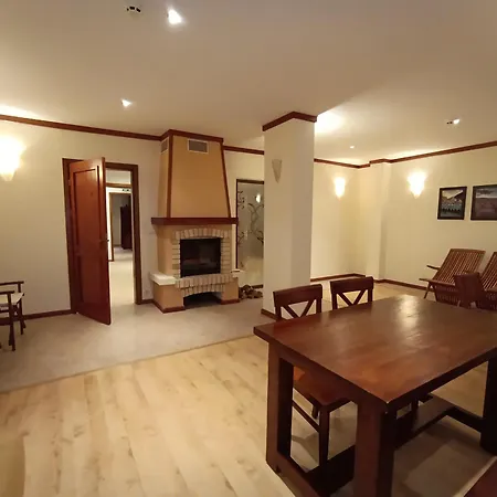 Spacious In St Ivan Rilski بانسكو