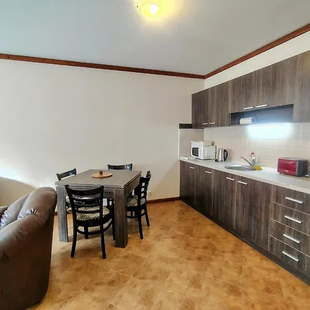 Spacious In St Ivan Rilski *
